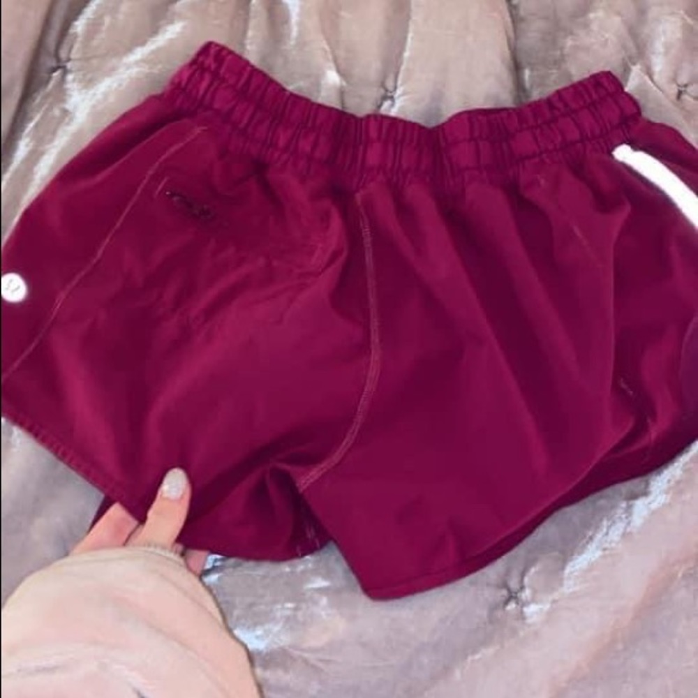 Size 2 Lululemon Magenta Hotty Hots